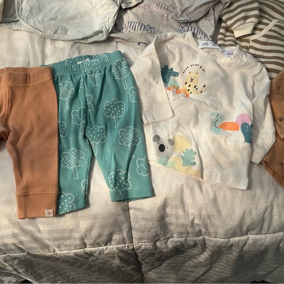 Gender Neutral Baby Zara Bundle - Picture 4 of 8